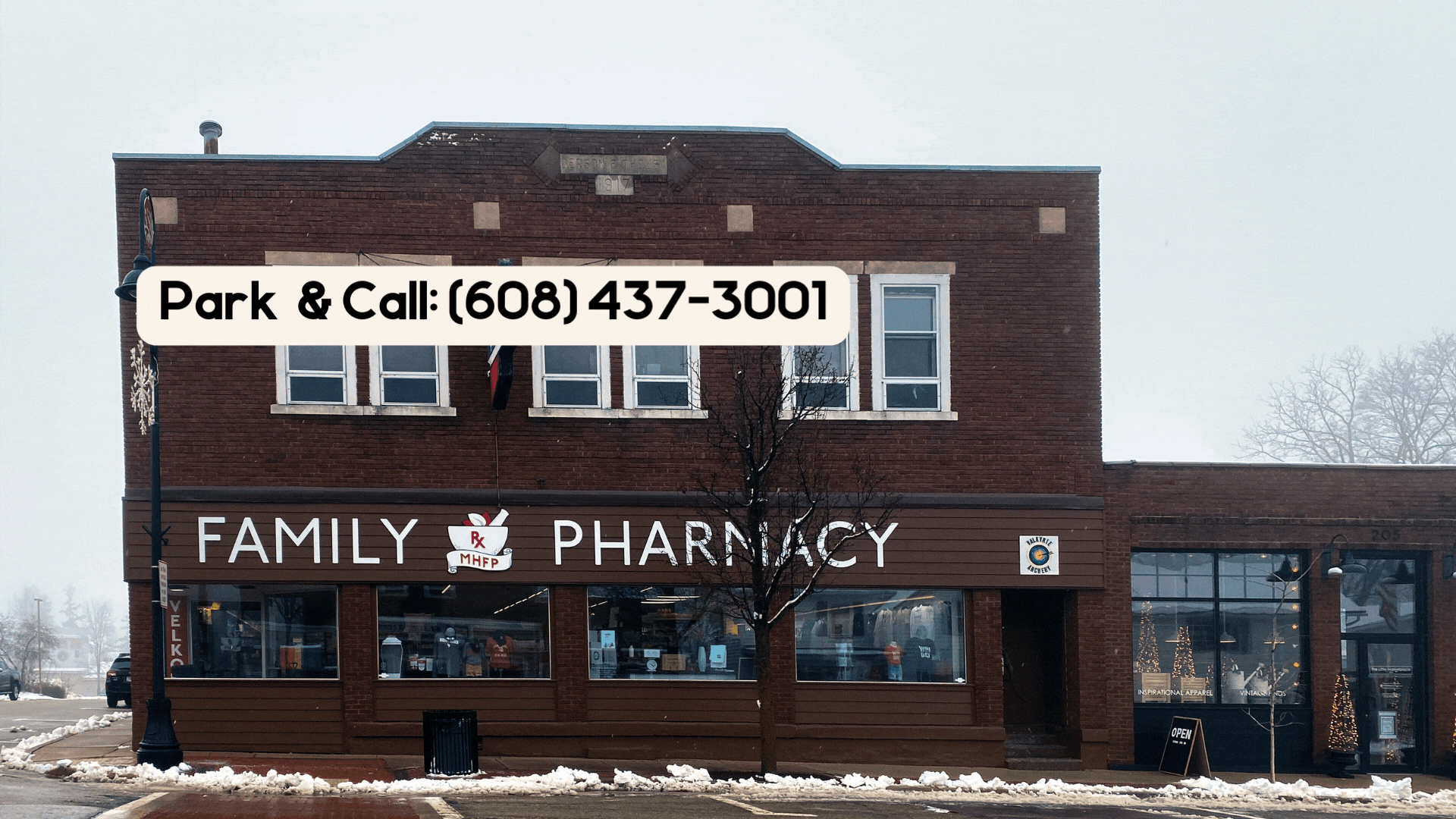 Curbside Pickup Location